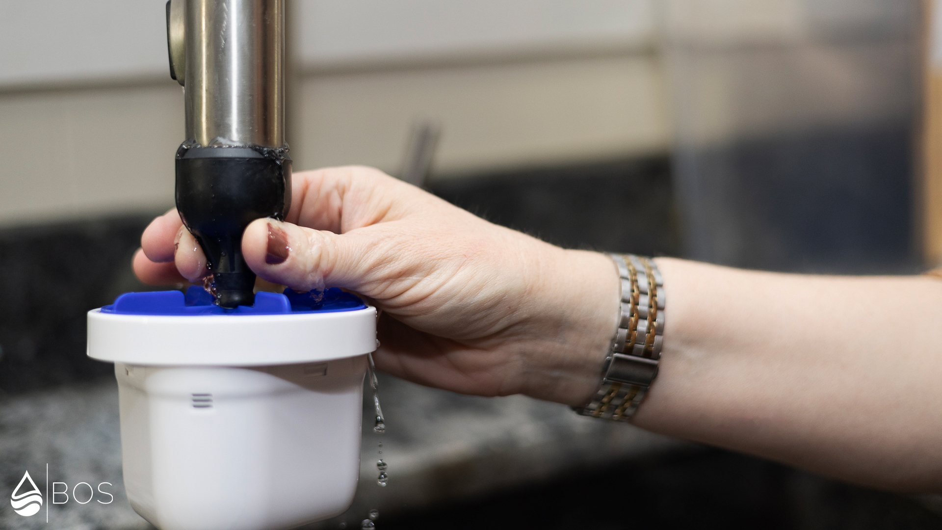 Aquagear Flushing Assembly Leaking Out Top If Not Pushed Up With Force