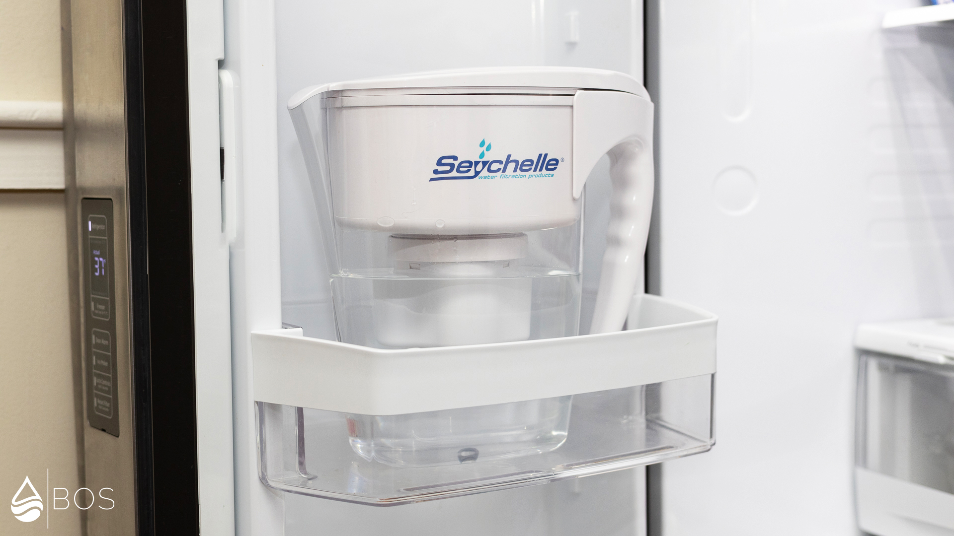 Seychelle RAD in Fridge Door