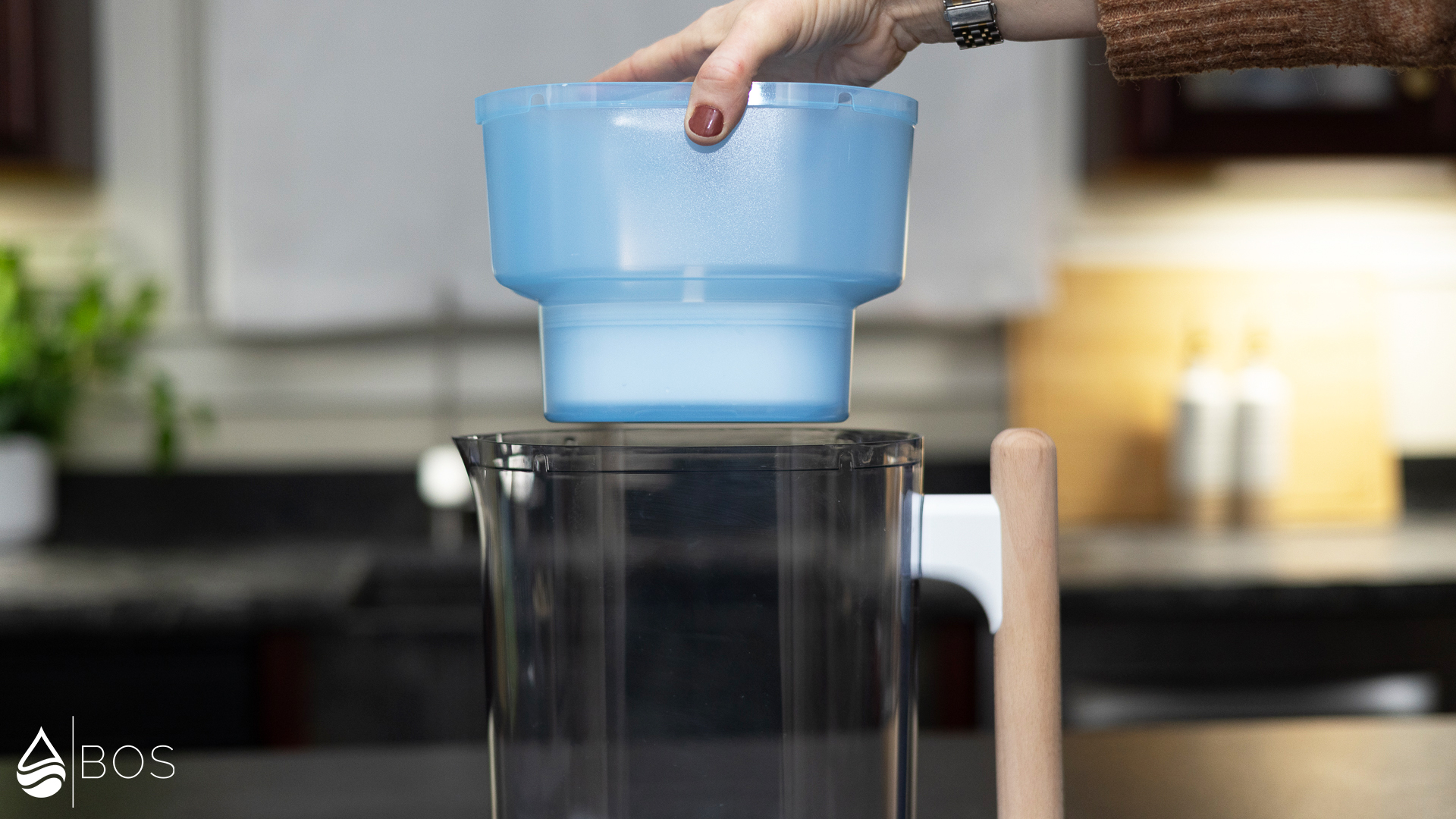 Waterdrop Chubby Installing Upper Reservoir