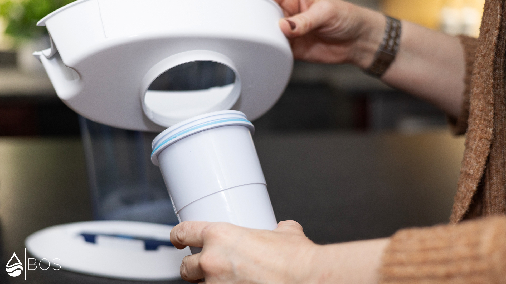 ZeroWater 10-Cup Ready-Pour Installing Filter