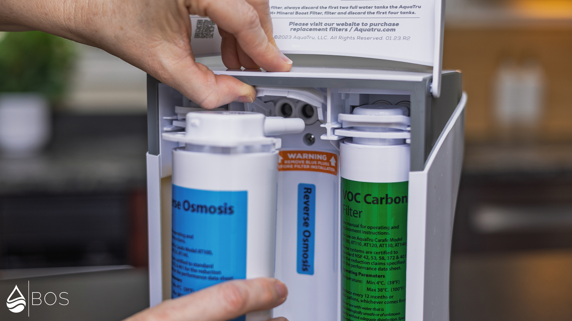 AquaTru Carafe Installing Filter Cartridges