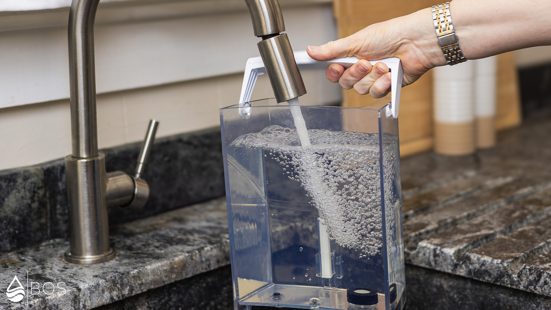 AquaTru Carafe Refilling Feed Tank