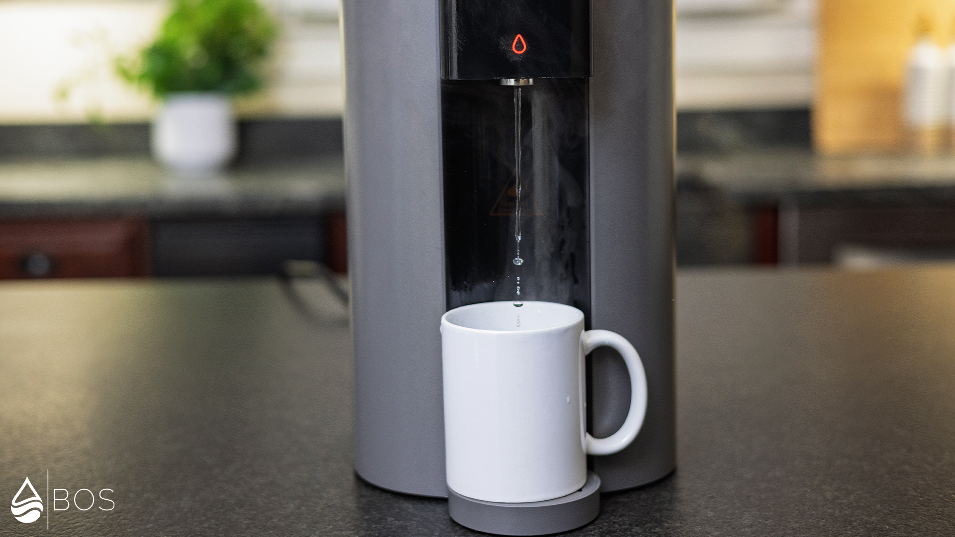 Waterdrop C1H Dispensing Hot Water into Mug