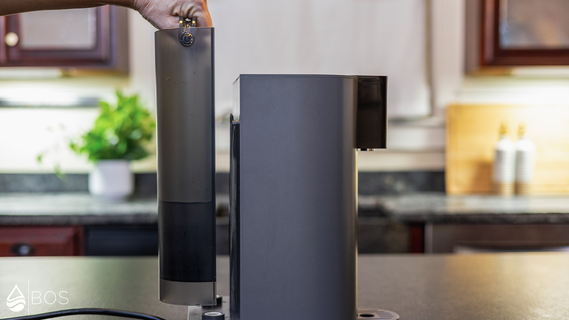 Waterdrop C1H Removing Feed Tank