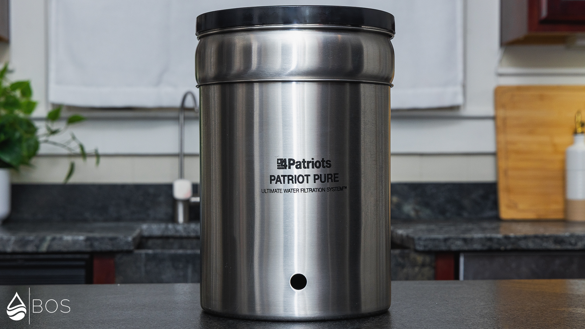 Patriot Pure Ultimate Water Filtration System Upper Tank Nested in Lower Tank for Portability